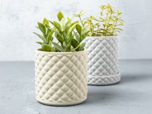 extracted_diamond-quilted-planter-4-3-03.jpg
