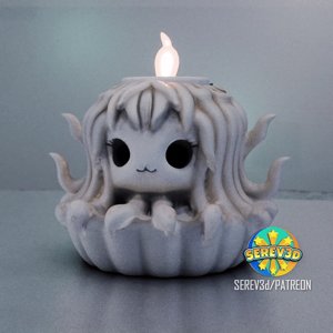 extracted_Cute_Medusa_bright_dark.gif