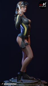 extracted_FAN_LaraCroft_D####_00002.jpg