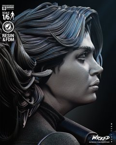 extracted_032824 WICKED-Black Widow Sculpture Image 021.jpg