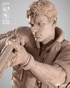extracted_121125 Wicked - ChrisRedfield Sculpture Image 010.jpg