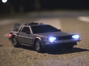 extracted_Delorean_BTTF_08.jpg