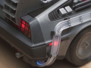 extracted_Delorean_BTTF_14.jpg
