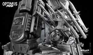 extracted_011823 Wicked - Optimus Prime Sculpture 017.jpg