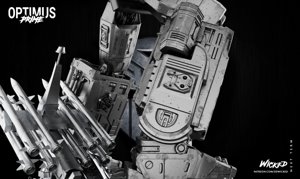extracted_011823 Wicked - Optimus Prime Sculpture 018.jpg