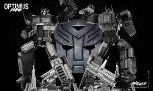extracted_011823 Wicked - Optimus Prime Sculpture 03.jpg