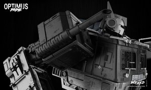 extracted_011823 Wicked - Optimus Prime Sculpture 05.jpg