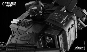extracted_011823 Wicked - Optimus Prime Sculpture 07.jpg