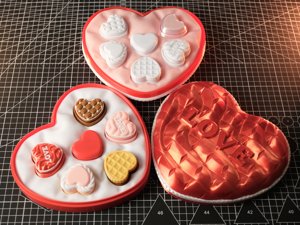 extracted_20.Valentine Heart Clicker Giftbox Set_4x3.jpg