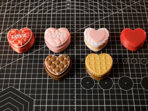 extracted_27.Valentine Heart Clicker Giftbox Set_4x3.jpg