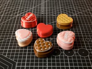 extracted_28.Valentine Heart Clicker Giftbox Set_4x3.jpg